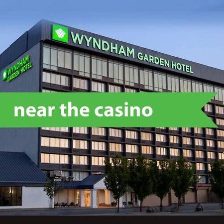 Wyndham Garden at Niagara Falls Hotel Bagian luar foto